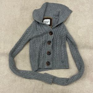 Abercrombie sweater